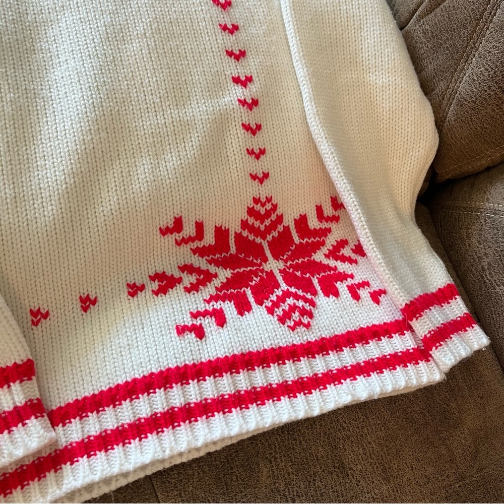 Vintage Hand Knit in Korea Sweater - Picture 3 of 5